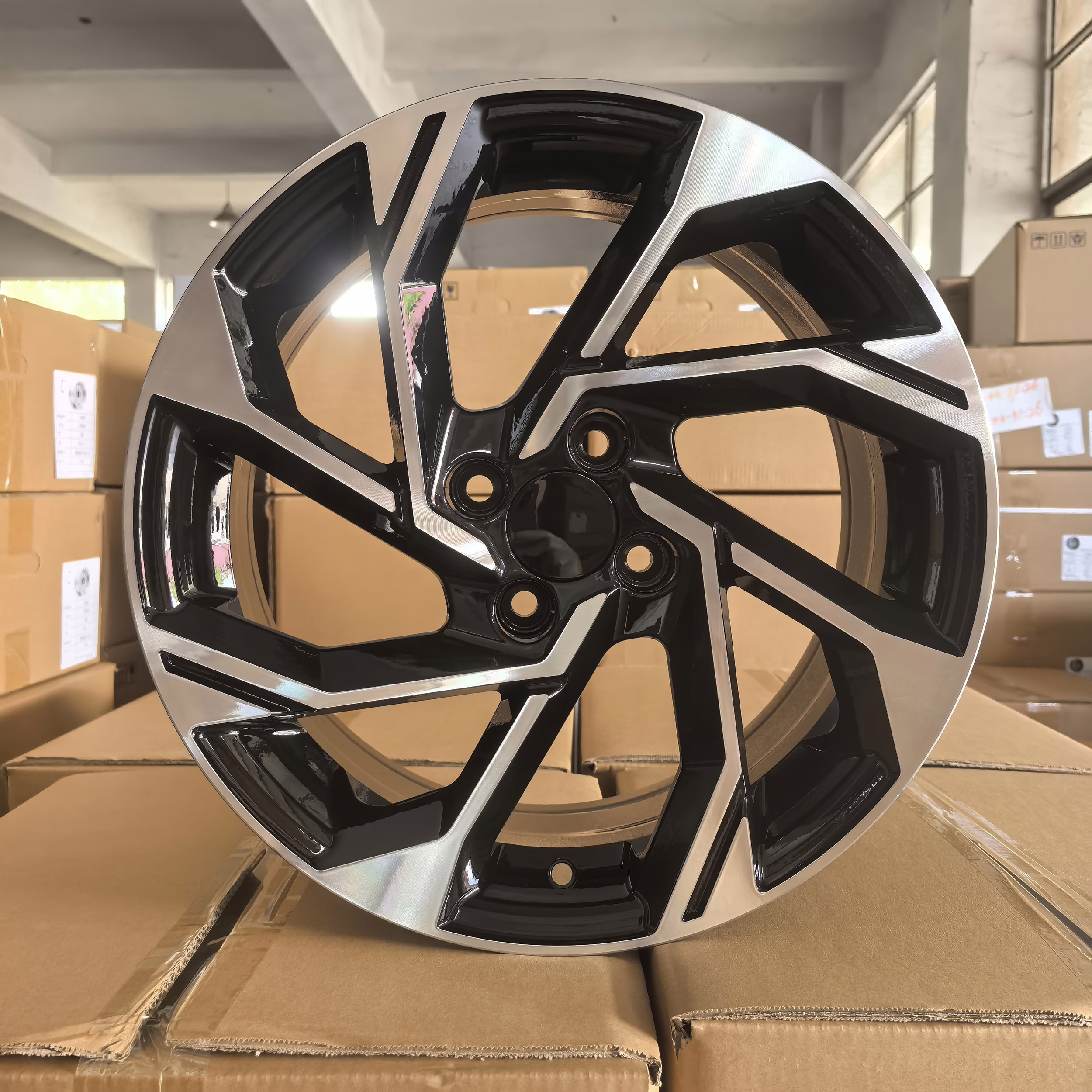 Kia wheels K3 16X6.5 inch PCD 4x100 offect 20 mm CB 60.1 mm, X73121-1665-1