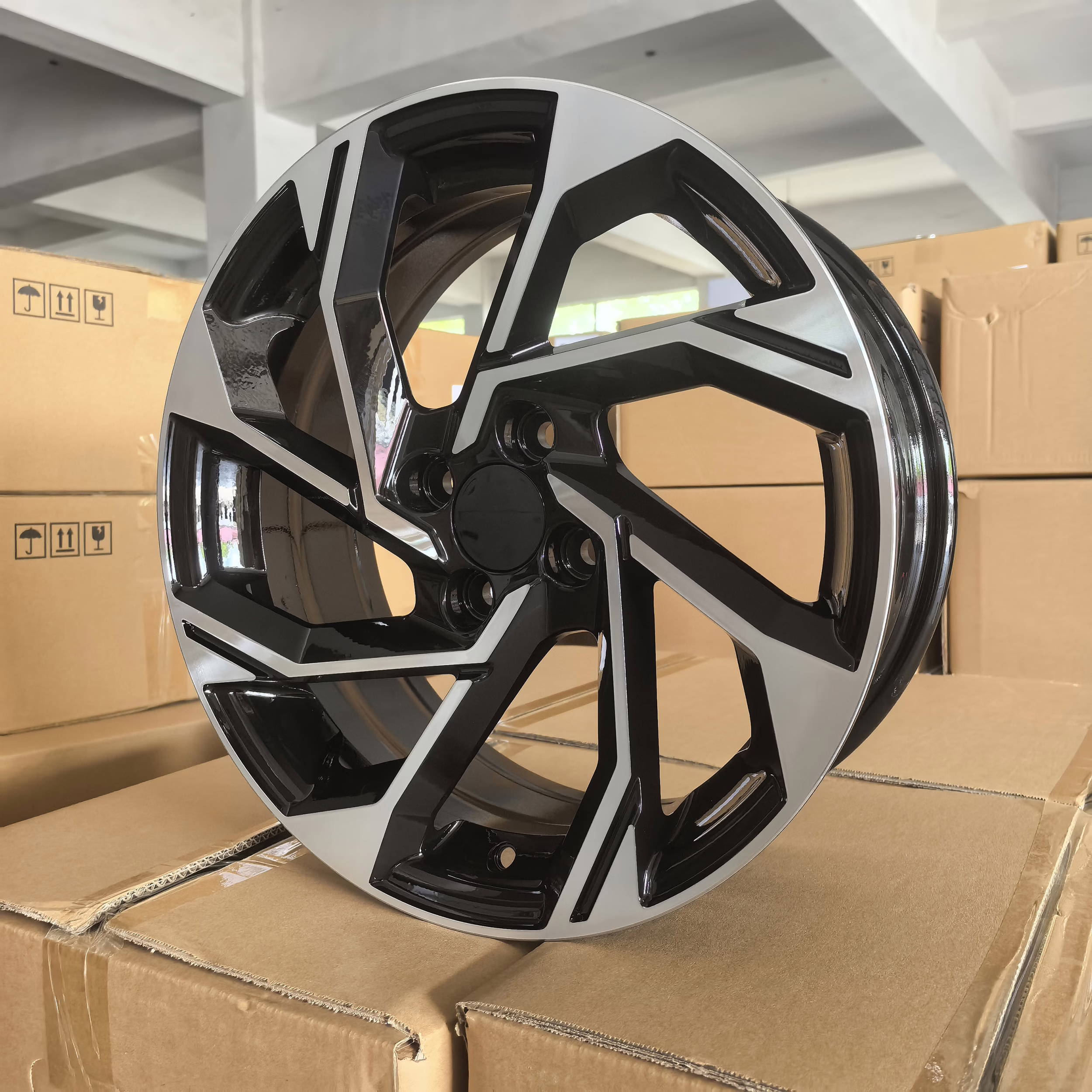 Kia wheels K3 16X6.5 inch PCD 4x100 offect 20 mm CB 60.1 mm, X73121-1665-2