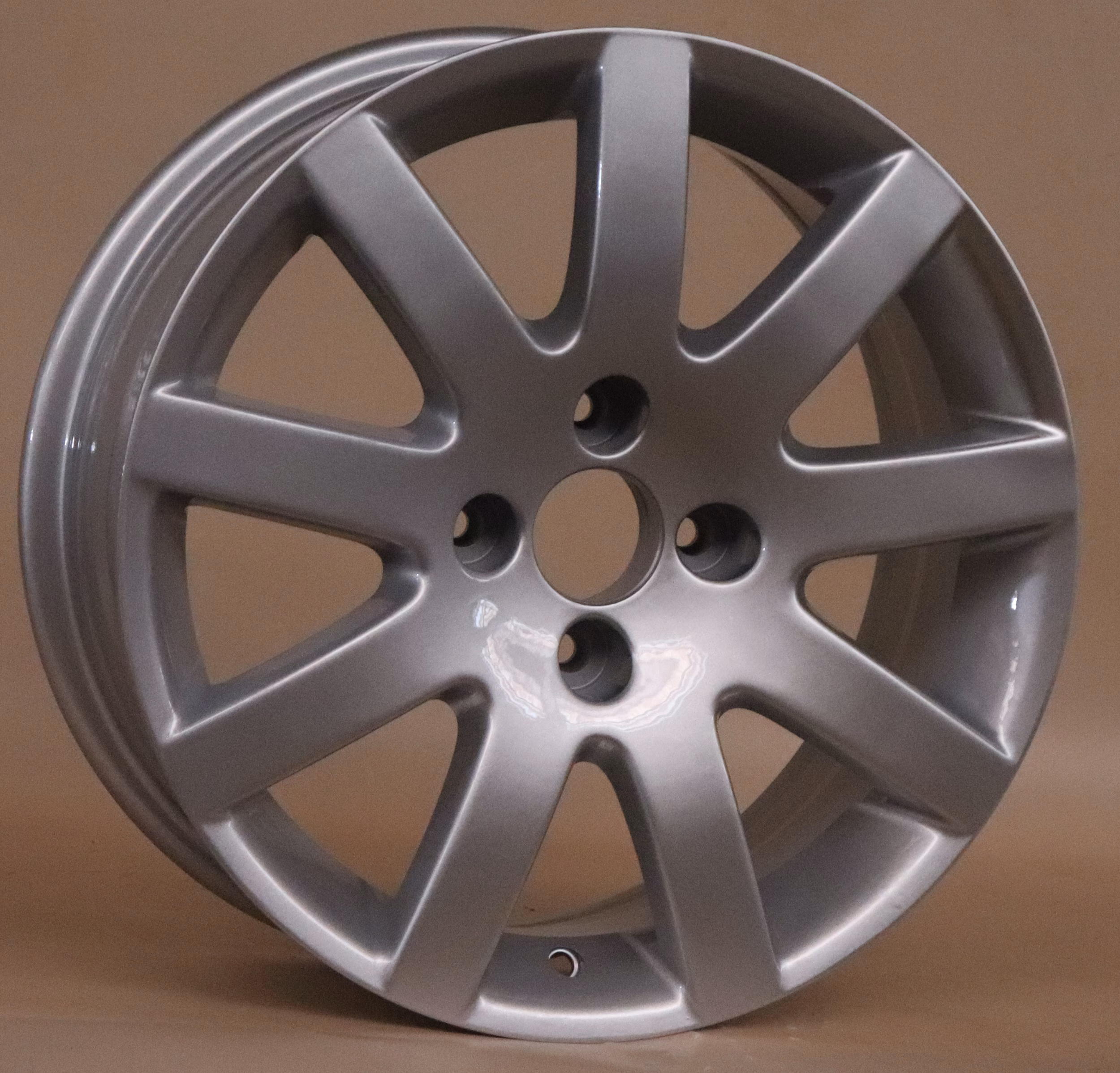 16x5.5 inch Peugeot car wheels CB 65.1 ET 31, XG1933A-1665-4