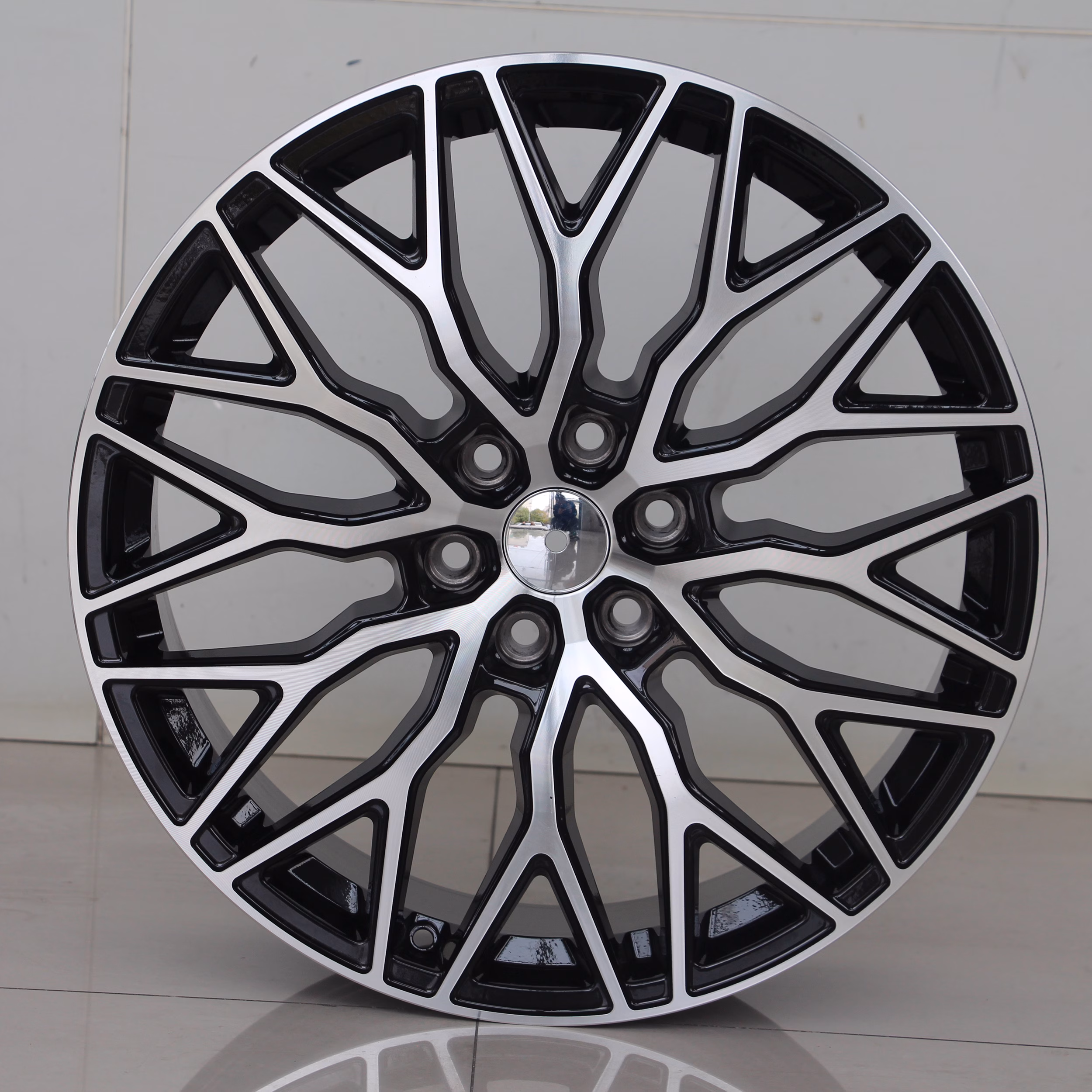 Hot wheels 19 / 20 inch for Ford PCD 6x120 , XN5155-1980-1